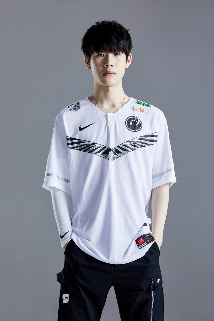 斯洛特以犀 斯洛特以犀